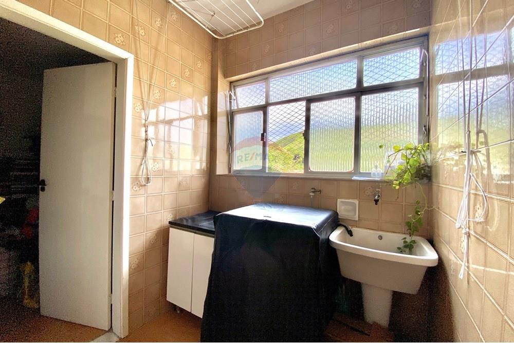 (14)
PORTA DEPENDÊNCIA EMPREGADA
